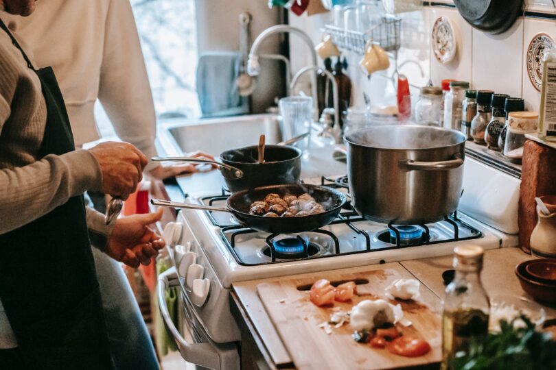 Husband can cook recipes